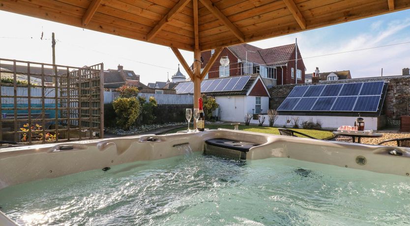 Photo of The Pevensey Pearl