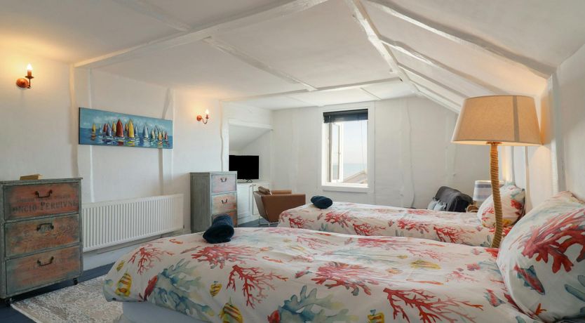 Photo of The Pevensey Pearl