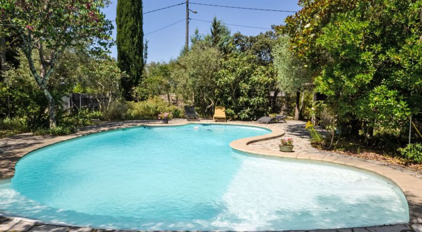 Photo of La Garrigue