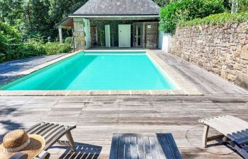 La Grulais Holiday Home