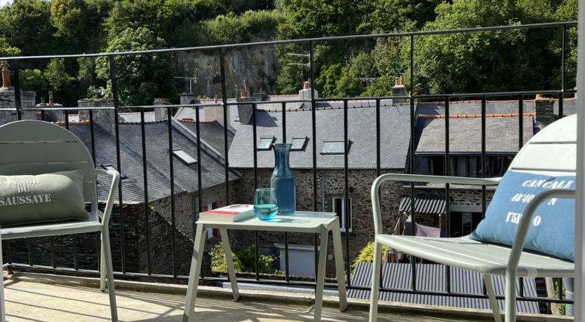 Photo of Vue Eméraude