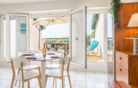 Photo of les-terrasse-de-la-chambre-damour-apartment
