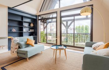 Les Jardins du Yacht Club Apartment 4 Holiday Home