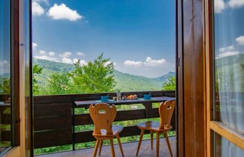 La Riva Holiday Home