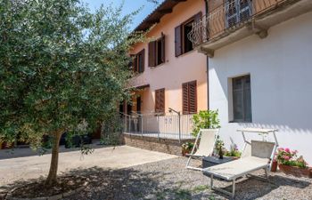 Il Borghetto Holiday Home