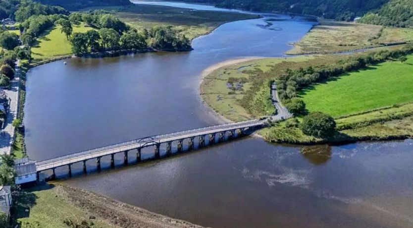 Photo of Toll Bridge Cottage