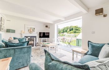 Cobble Cottage Holiday Home