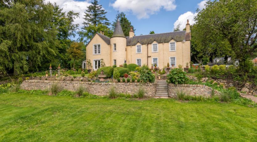 Photo of Glenquiech House