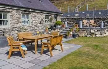 Moelis Granary Holiday Home