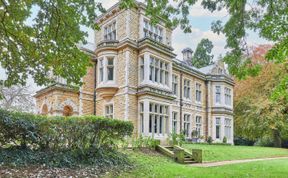 Photo of Highfield House