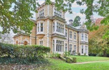 Highfield House Holiday Home