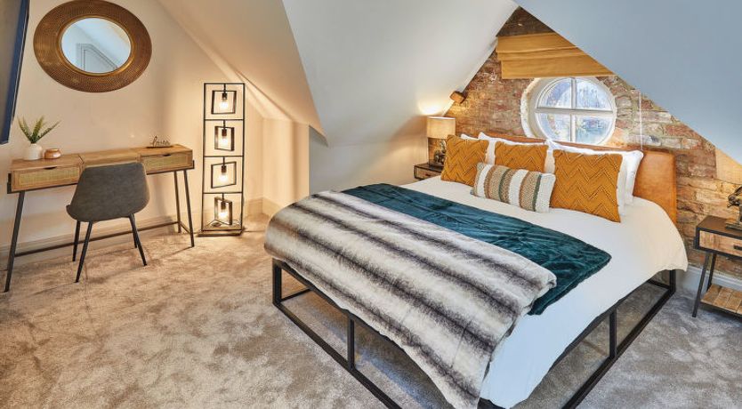 Photo of Highfield House