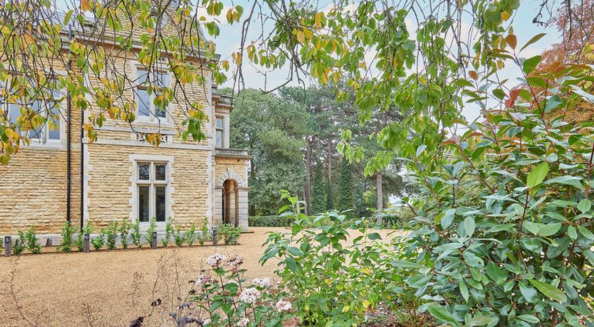 Photo of Highfield House