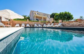 Photo of villa-meri-3