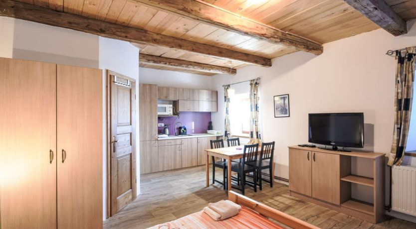 Photo of Comfort in Farmhouse Apartment 2