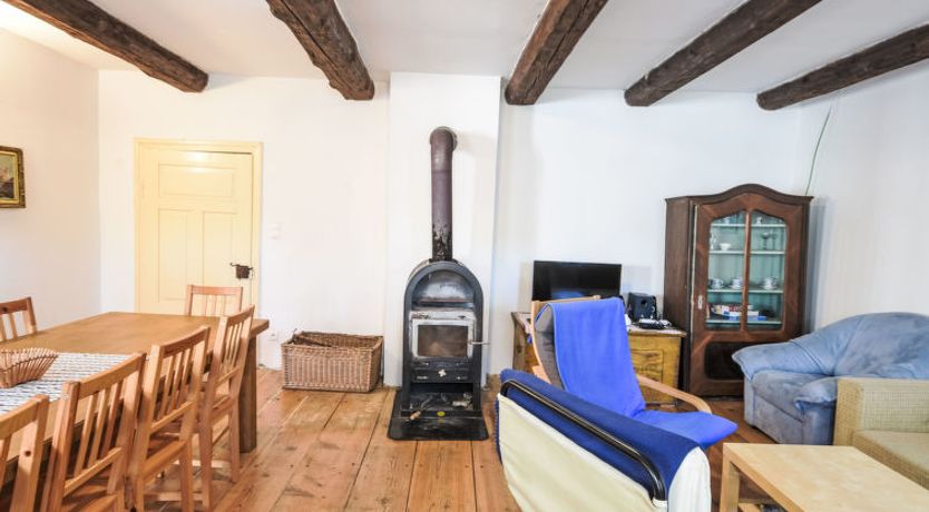 Photo of Spacious in Farmhouse Apartment 3