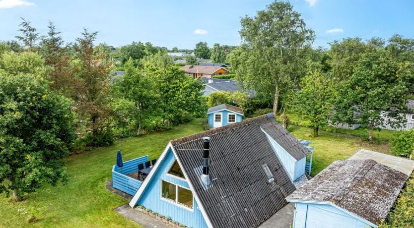 Photo of "Annalia" - 400m from the sea