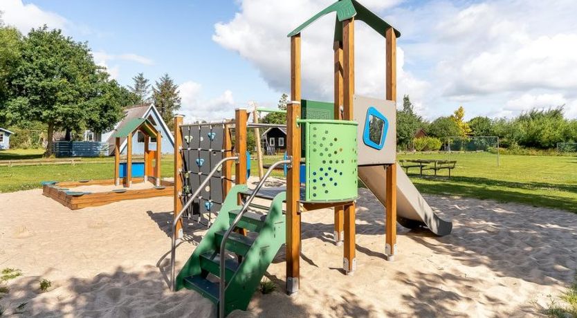 Photo of "Annalia" - 400m from the sea