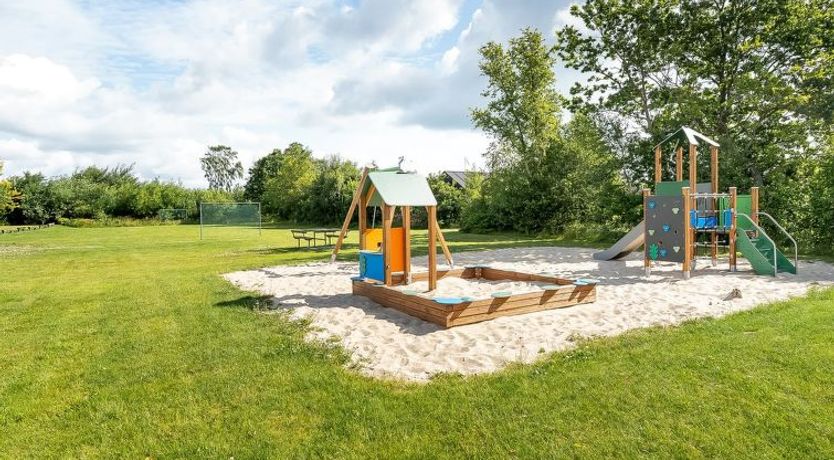 Photo of "Annalia" - 400m from the sea