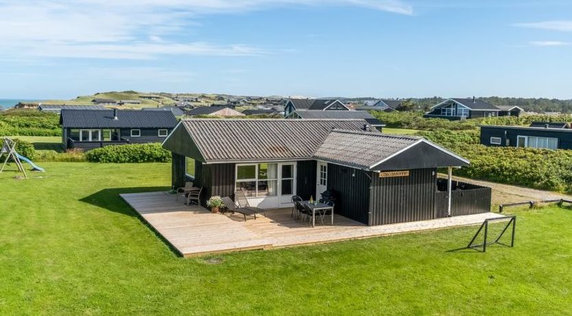 Photo of "Leonard" - 130m from the sea