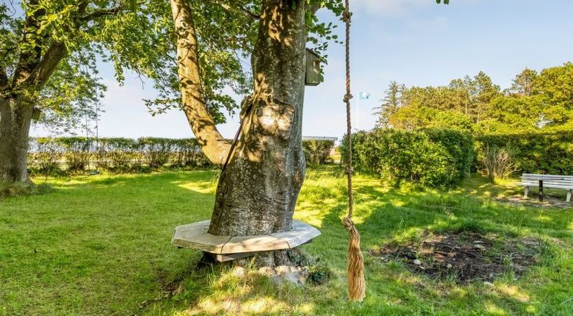 Photo of "Meglena" - 250m from the sea