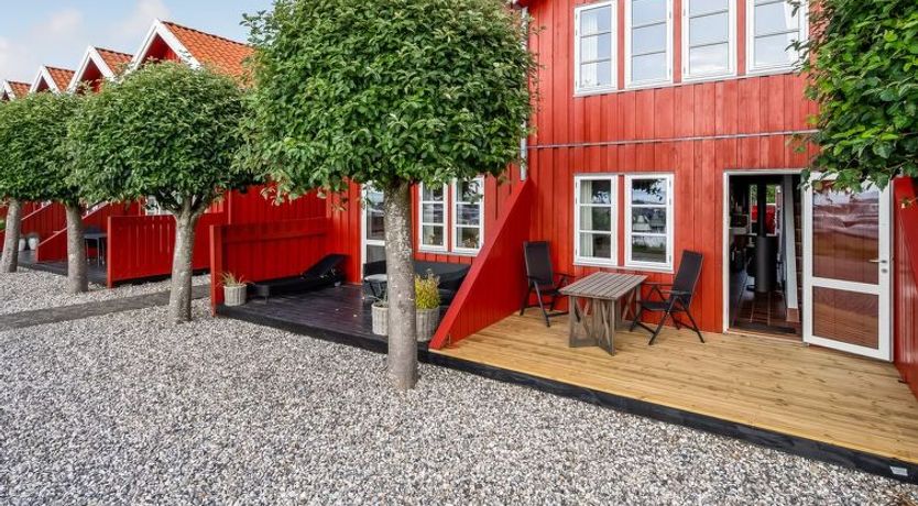 Photo of "Ulvi" - 15m from the sea