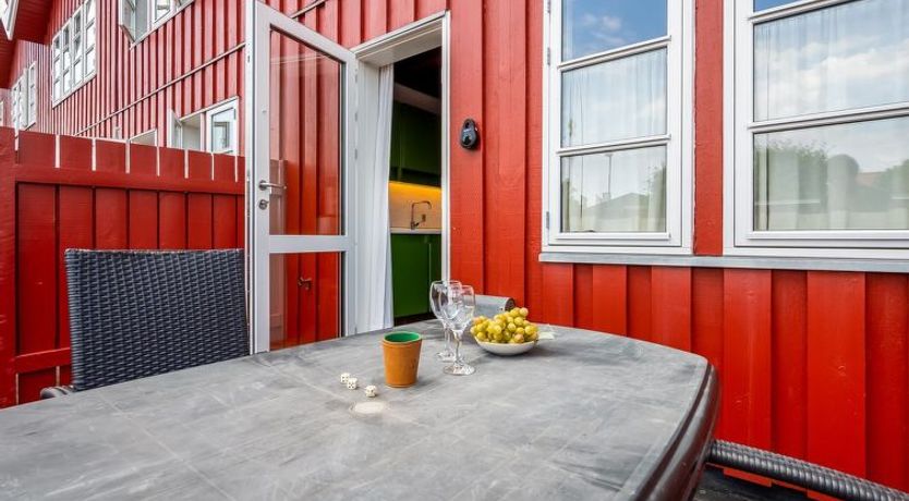 Photo of "Ulvi" - 15m from the sea