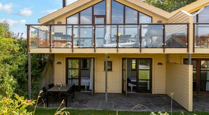 Photo of "Rouwen" - 120m from the sea