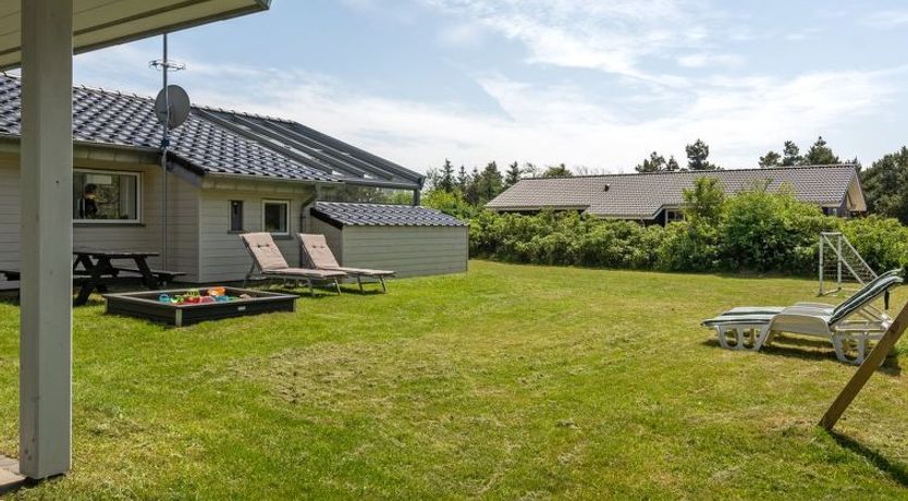 Photo of "Thove" - 600m from the sea