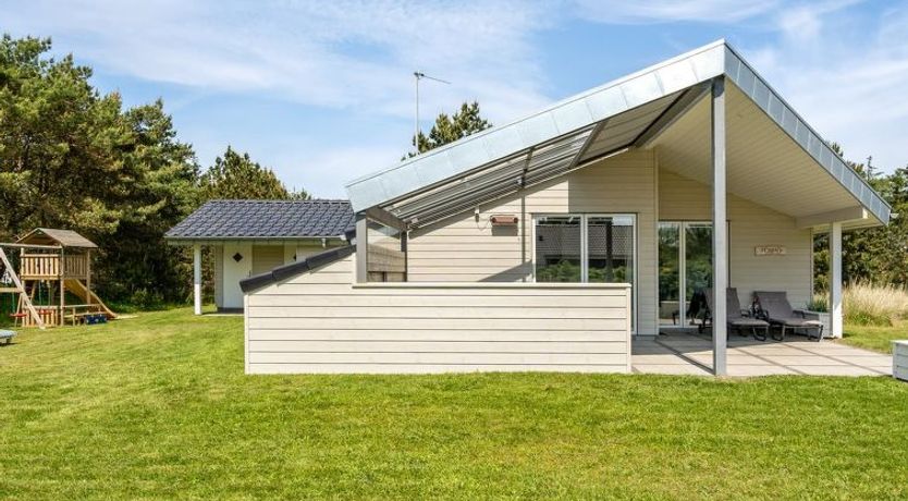 Photo of "Thove" - 600m from the sea