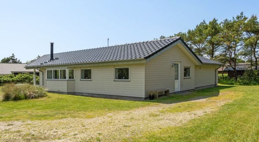 Photo of "Thove" - 600m from the sea