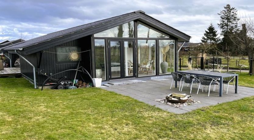 Photo of "Alvild" - 300m from the sea