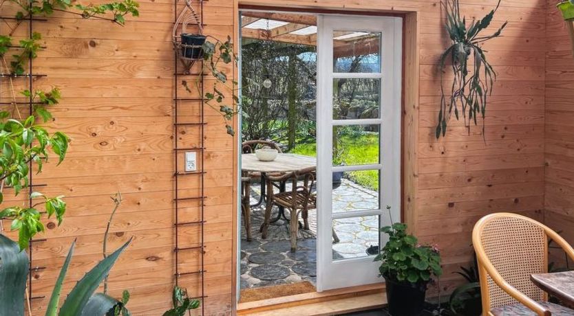 Photo of "Singa" - 600m from the sea