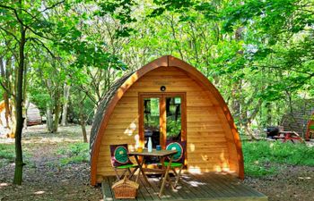 Wulfrun Pod Holiday Home