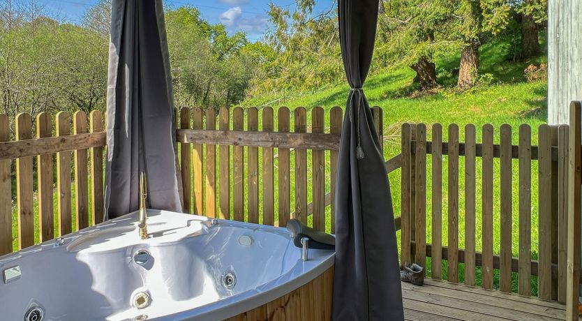 Photo of Robins Nest Lodge