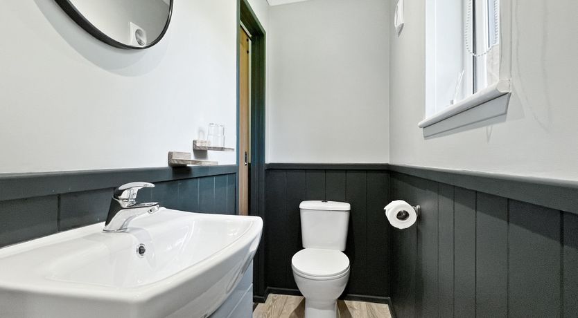 Photo of Robins Nest Lodge