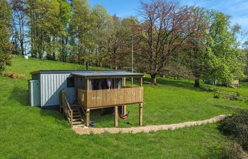 Robins Nest Lodge Holiday Home
