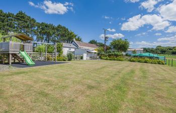 2 Bed in Stratton Holiday Home