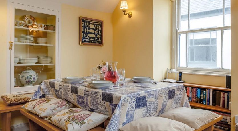 Photo of 2 Bed in Appledore