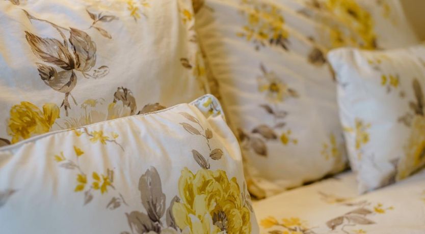 Photo of 2 Bed in Appledore