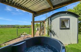 Photo of daisy-shepherds-hut