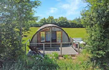 Exmoor View Log Cabin, nr North Molton Holiday Home