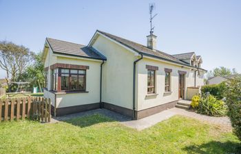 4 Bed in Kilmuckridge Holiday Home