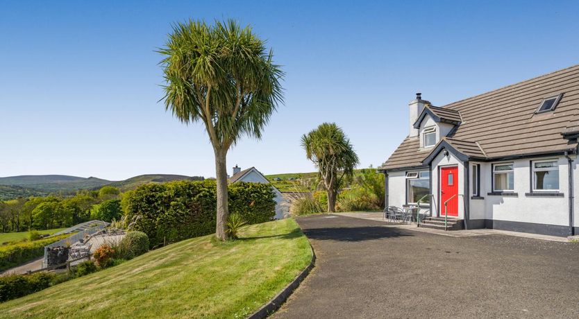 Photo of 3 Bed in Cushendun