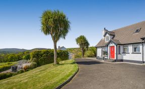Photo of 3 Bed in Cushendun
