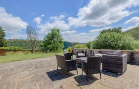 Photo of 3-bed-in-cressbrook