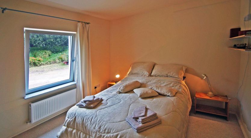 Photo of 3 Bed in Inch