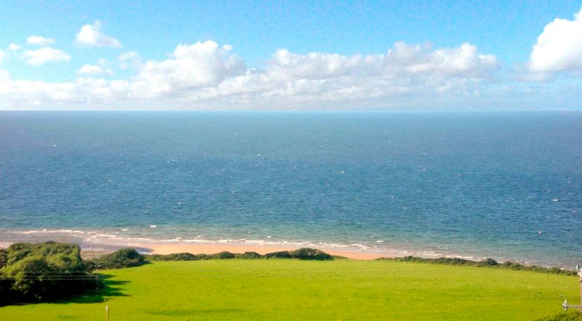 Photo of 4 Bed in Camp