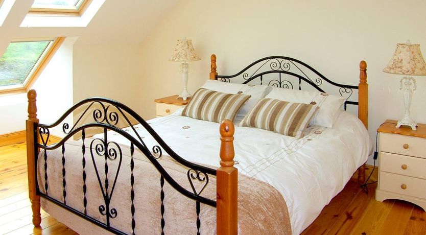 Photo of 4 Bed in Camp