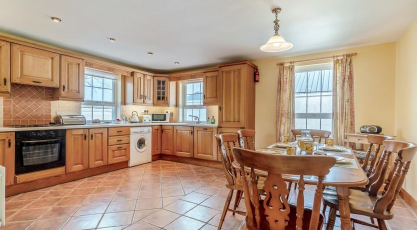 Photo of 4 Bed in Rossnowlagh